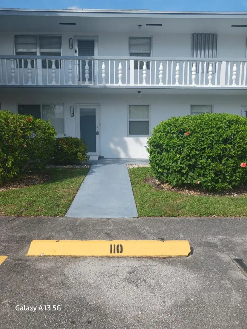 Picture of 110 Northampton F, West Palm Beach FL 33417