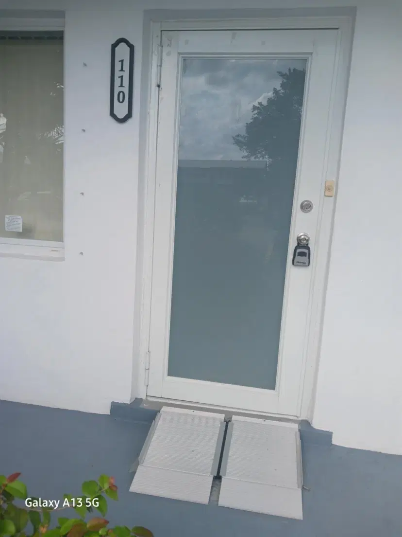 Picture of 110 Northampton F, West Palm Beach FL 33417