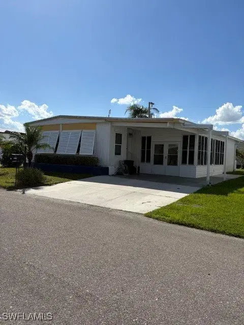 Picture of 14713 Nantucket Rd, North Fort Myers, FL 33917