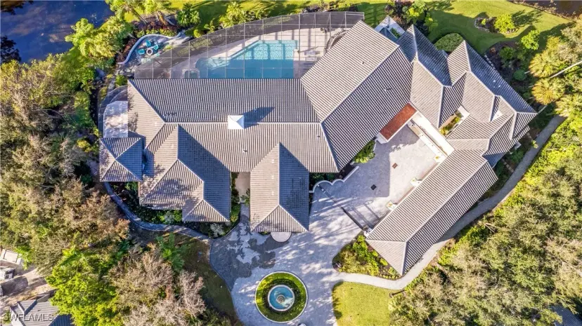 Picture of 13323 Rosewood Ln, Naples FL 34119