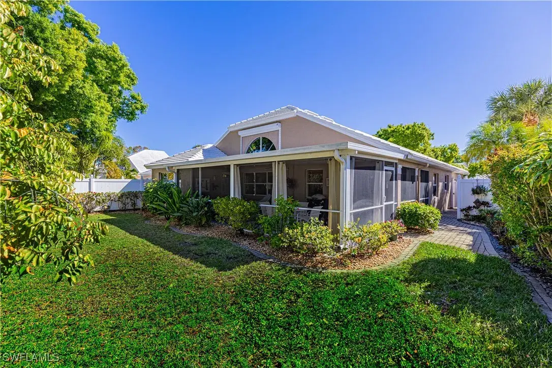 Picture of 1242 Silverstrand Dr, Naples, FL 34110