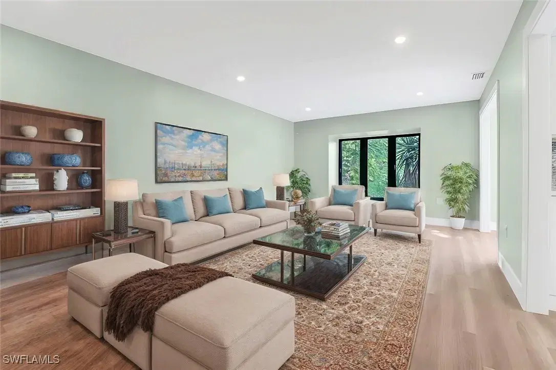 Picture of 407 Meadowlark Ln 407B, Naples, FL 34105