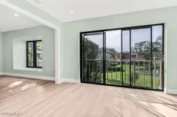 Picture of 407 Meadowlark Ln 407B, Naples, FL 34105