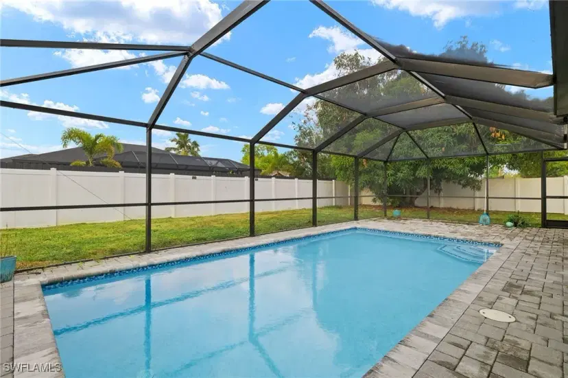 Picture of 313 SE 14Th Ter, Cape Coral FL 33990
