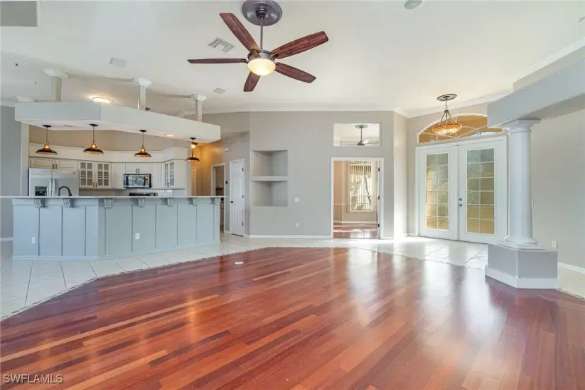 Picture of 1236 SW 4Th Ct, Cape Coral FL 33991