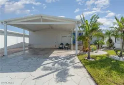 Picture of 17561 Canal Cove Ct, Fort Myers Beach, FL 33931