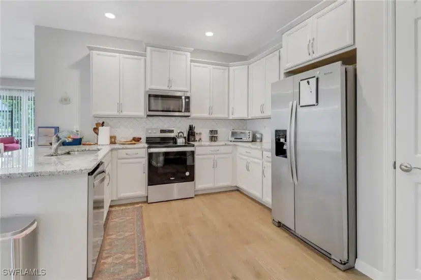 Picture of 1108 Rolling Brook Ln, Naples FL 34114