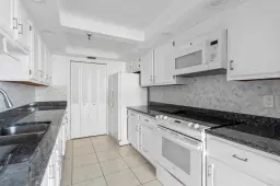 Picture of 859 Jeffery Street 312, Boca Raton, FL 33487