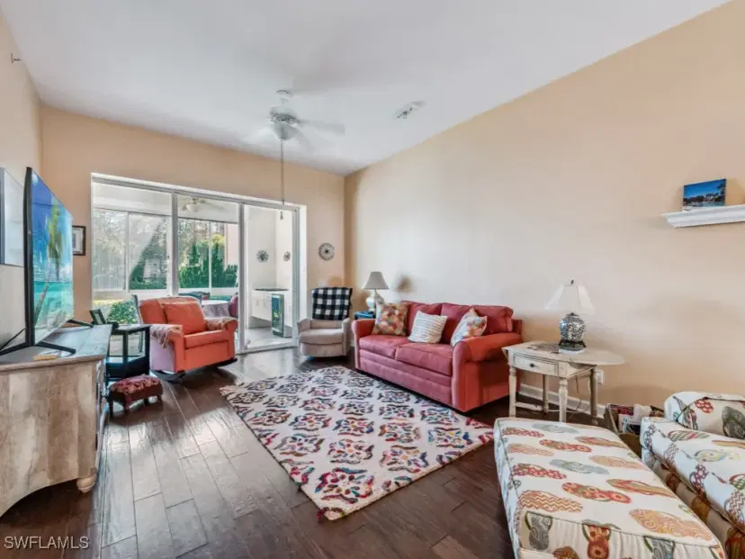 Picture of 2036 Cascades Dr 5211, Naples FL 34112