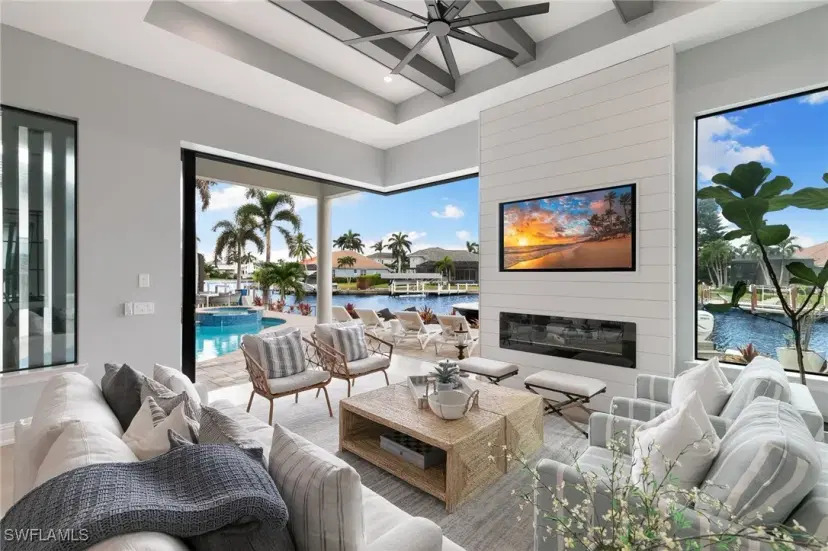 Picture of 258 Capistrano Ct, Marco Island FL 34145