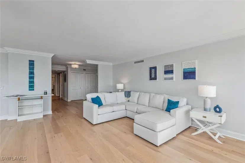 Picture of 4031 Gulf Shore Blvd N 95, Naples FL 34103