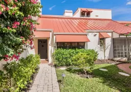 Picture of 631 Serendipity Dr, Naples, FL 34108