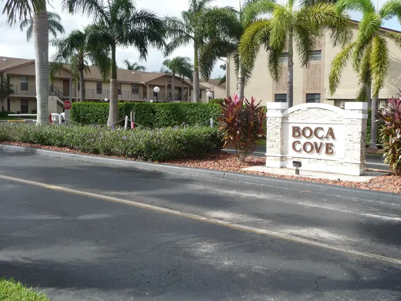 Picture of 9466 Boca Cove Circle 303, Boca Raton FL 33428