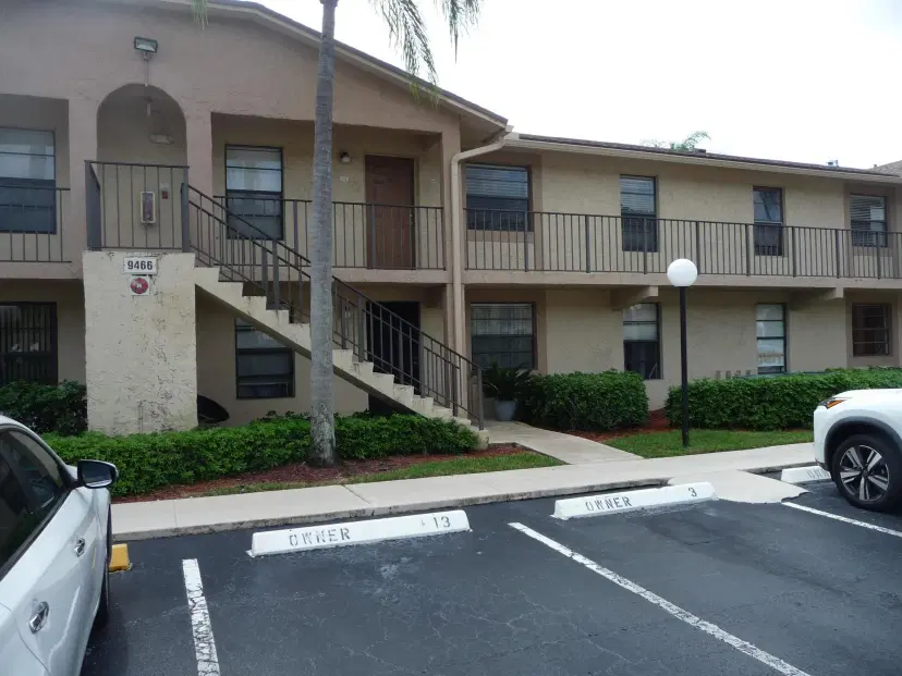 Picture of 9466 Boca Cove Circle 303, Boca Raton FL 33428