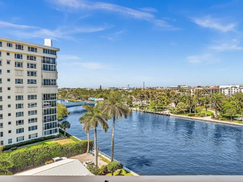 Picture of 1000 Lowry Street 7F, Delray Beach FL 33483