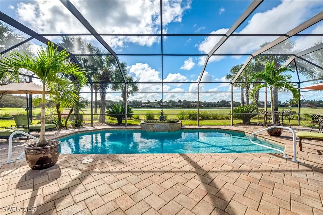 Picture of 11914 Heather Woods Ct, Naples, FL 34120