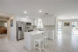 Picture of 1106 Lorraine Ct, Cape Coral, FL 33904