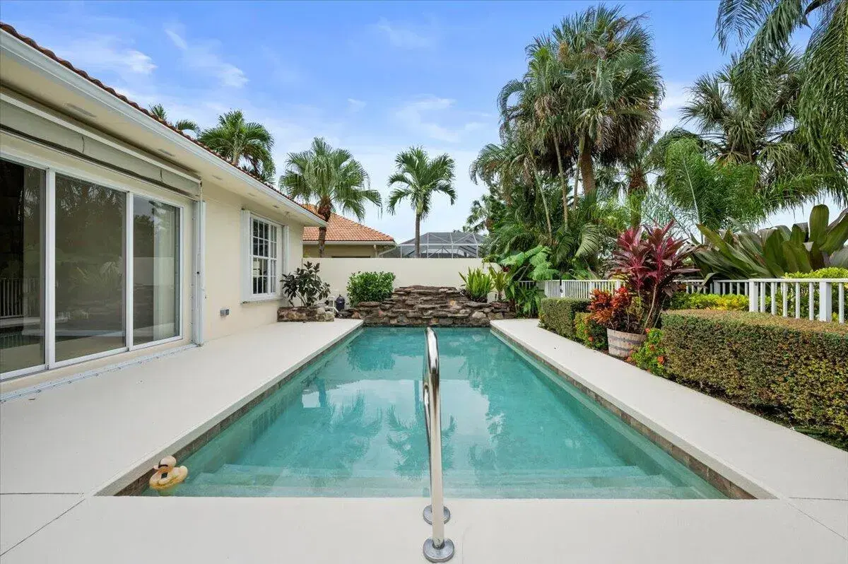 Picture of 621 Rosa Court, Palm Beach Gardens, FL 33410