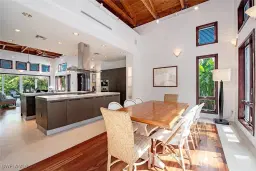 Picture of 795 18Th Ave S, Naples, FL 34102
