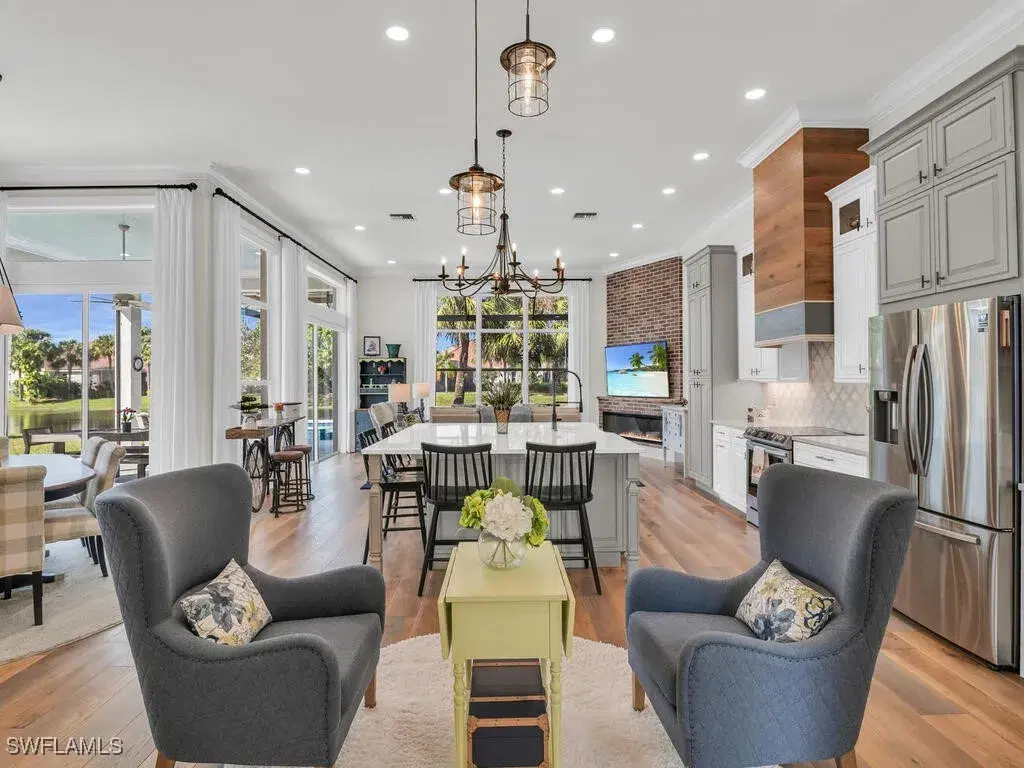 Picture of 8541 Pepper Tree Way, Naples, FL 34114