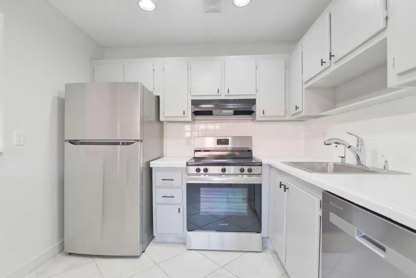 Picture of 287 Seville L, Delray Beach, FL 33446