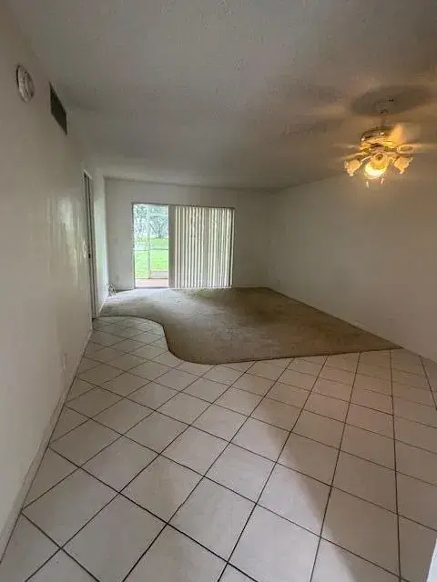 Picture of 2800 Fiore Way 112, Delray Beach FL 33445