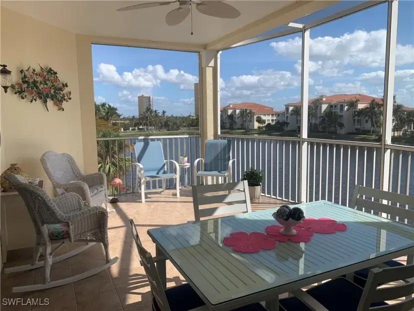 Picture of 20011 Sanibel View Cir # 203, Fort Myers FL 33908