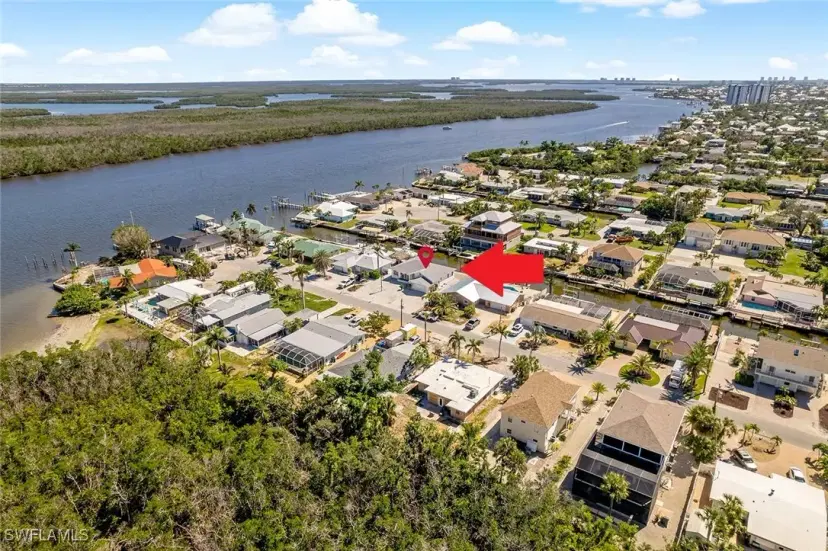 Picture of 440 Donora Blvd, Fort Myers Beach FL 33931