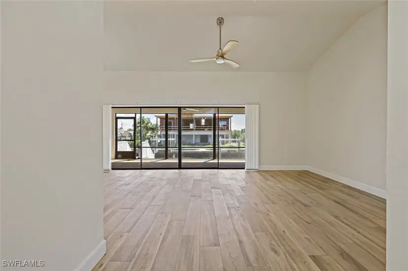 Picture of 440 Donora Blvd, Fort Myers Beach FL 33931