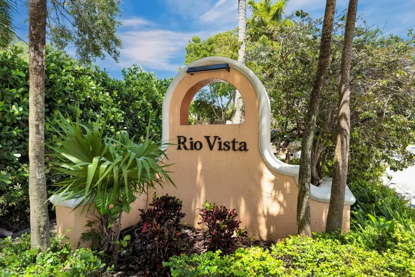 Picture of 805 SE 10Th St, Fort Lauderdale FL 33316