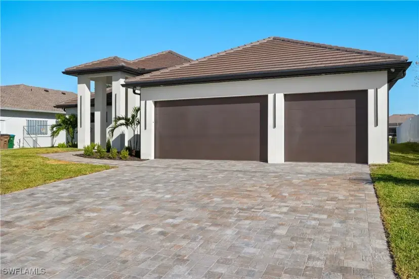 Picture of 1511 SE 21St St, Cape Coral FL 33990