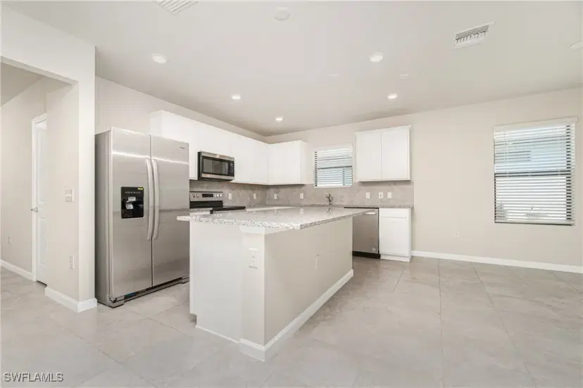Picture of 16048 Beachberry Dr, North Fort Myers FL 33917