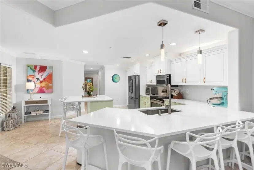 Picture of 8621 Piazza Del Lago Cir 103, Estero FL 33928