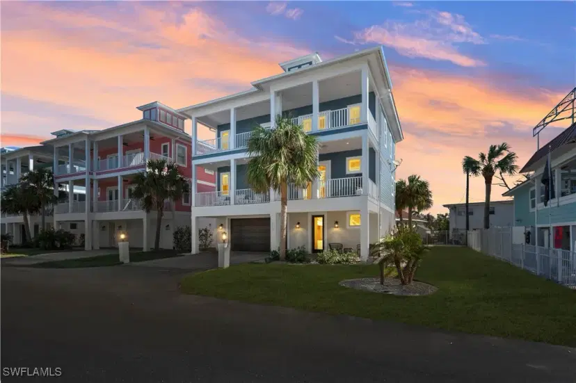 Picture of 270 Delmar Ave, Fort Myers Beach FL 33931