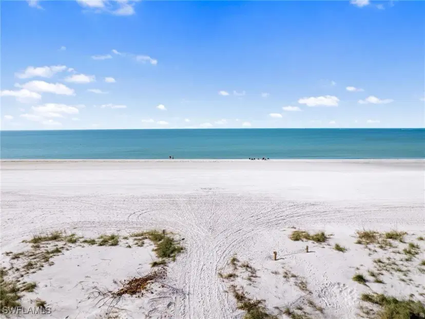 Picture of 270 Delmar Ave, Fort Myers Beach FL 33931
