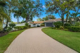Picture of 10403 Quail Crown Dr, Naples, FL 34119