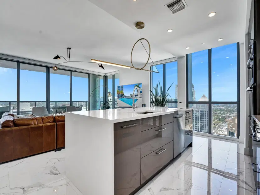 Picture of 100 E Las Olas Boulevard 3301, Fort Lauderdale FL 33301