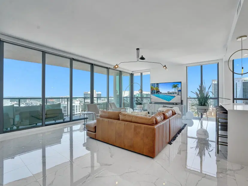 Picture of 100 E Las Olas Boulevard 3301, Fort Lauderdale FL 33301