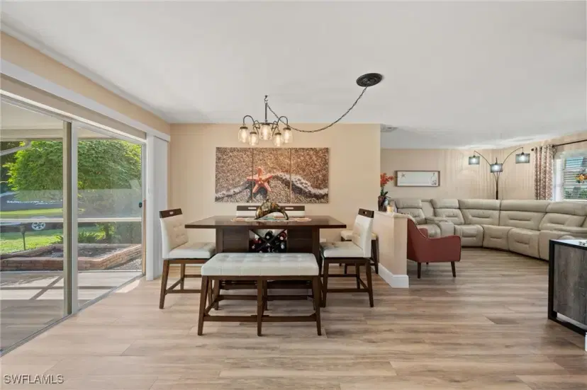 Picture of 105 S Bahama Ave, Marco Island FL 34145