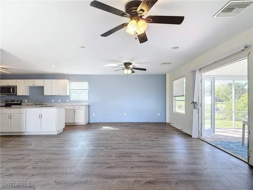 Picture of 27571 Tarpon Way, Bonita Springs FL 34134