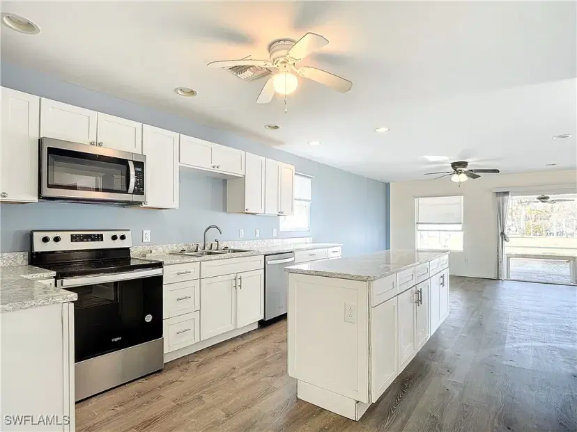 Picture of 27571 Tarpon Way, Bonita Springs FL 34134