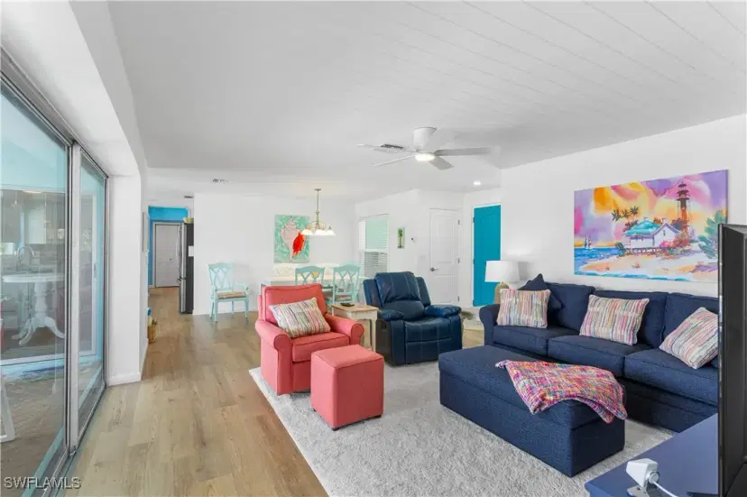 Picture of 566 Boulder Dr, Sanibel FL 33957