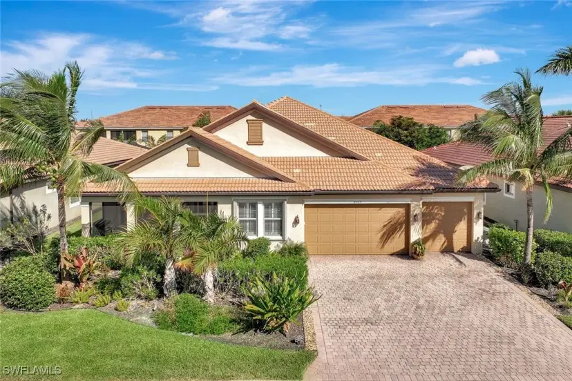 Picture of 8724 Westwood Oaks Pl, Fort Myers FL 33908