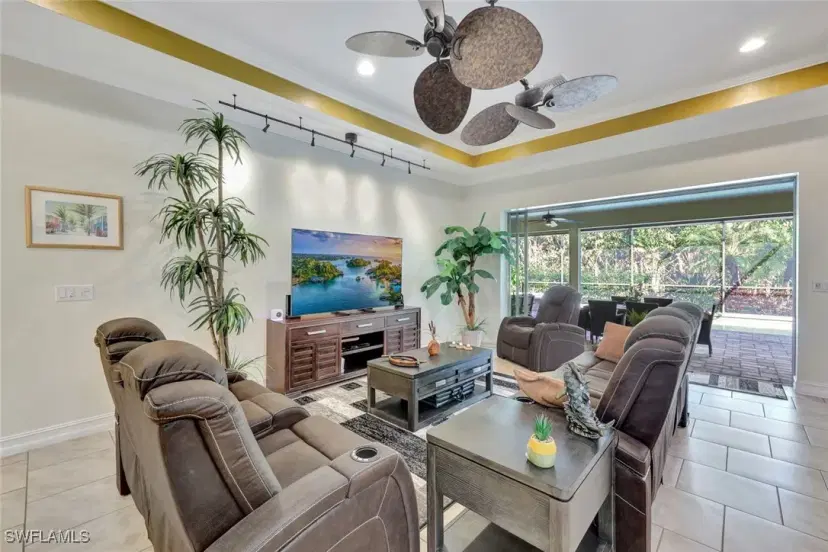 Picture of 8724 Westwood Oaks Pl, Fort Myers FL 33908