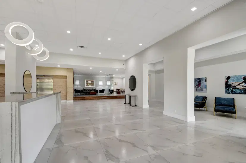 Picture of 1900 Consulate Place 206, West Palm Beach FL 33401