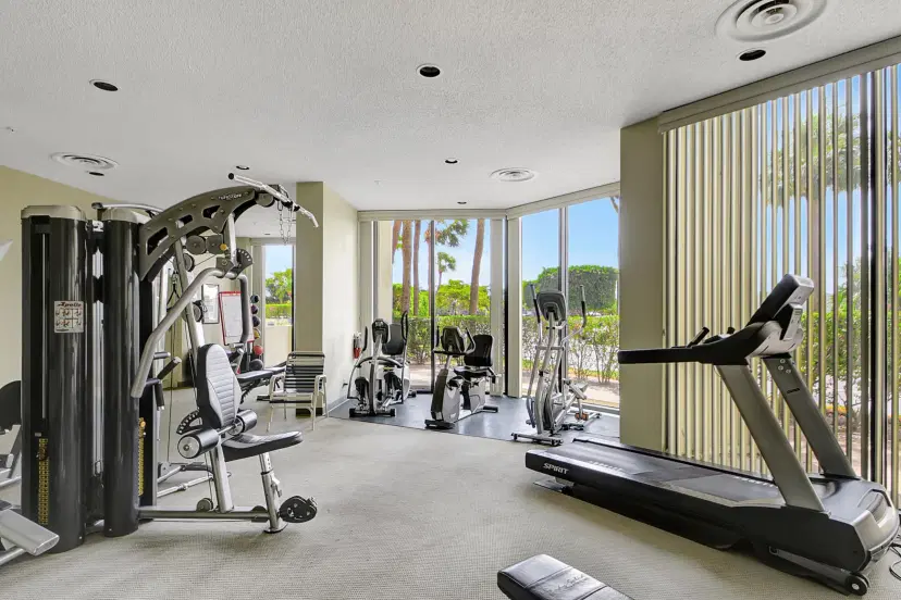 Picture of 1900 Consulate Place 206, West Palm Beach FL 33401