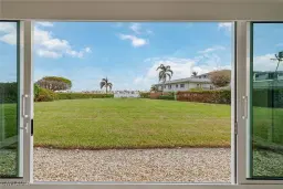 Picture of 3420 Gulf Shore Blvd N 12, Naples, FL 34103
