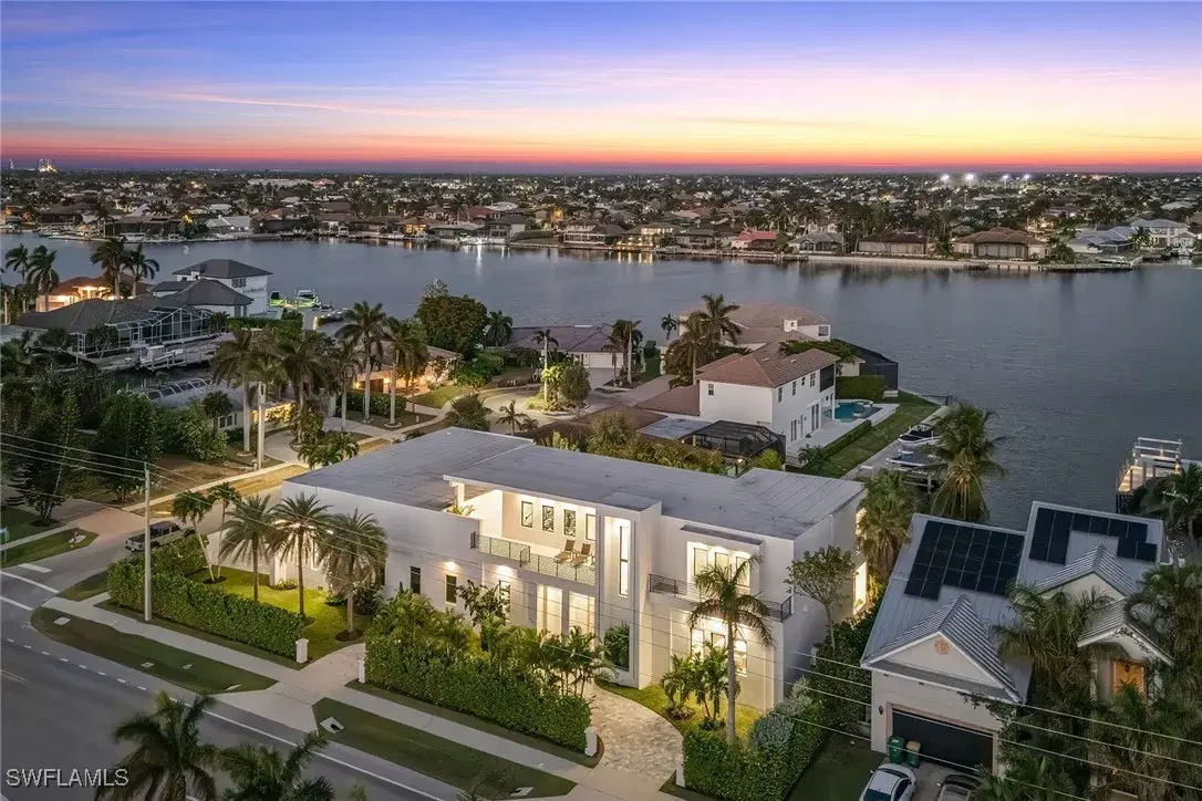 Picture of 981 Aster Ct, Marco Island, FL 34145