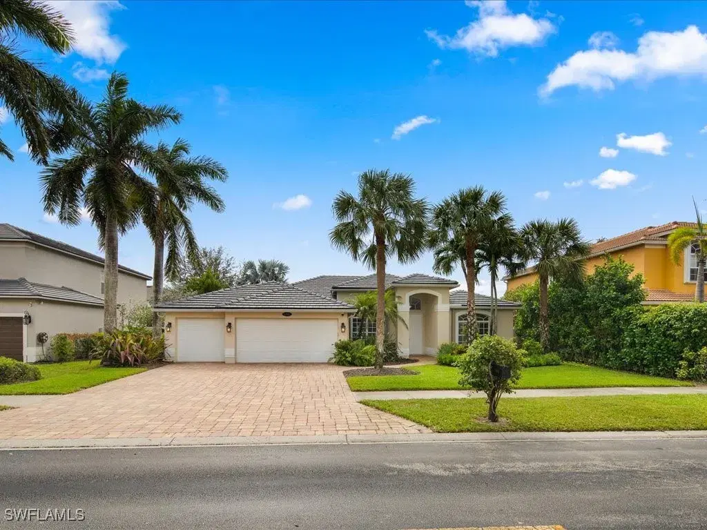 Picture of 14948 Indigo Lakes Dr, Naples, FL 34119