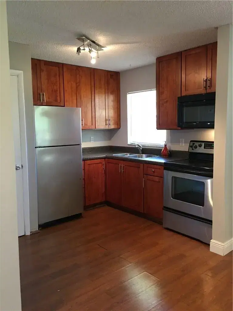 Picture of 5168 NE 6Th Ave 413, Fort Lauderdale, FL 33334